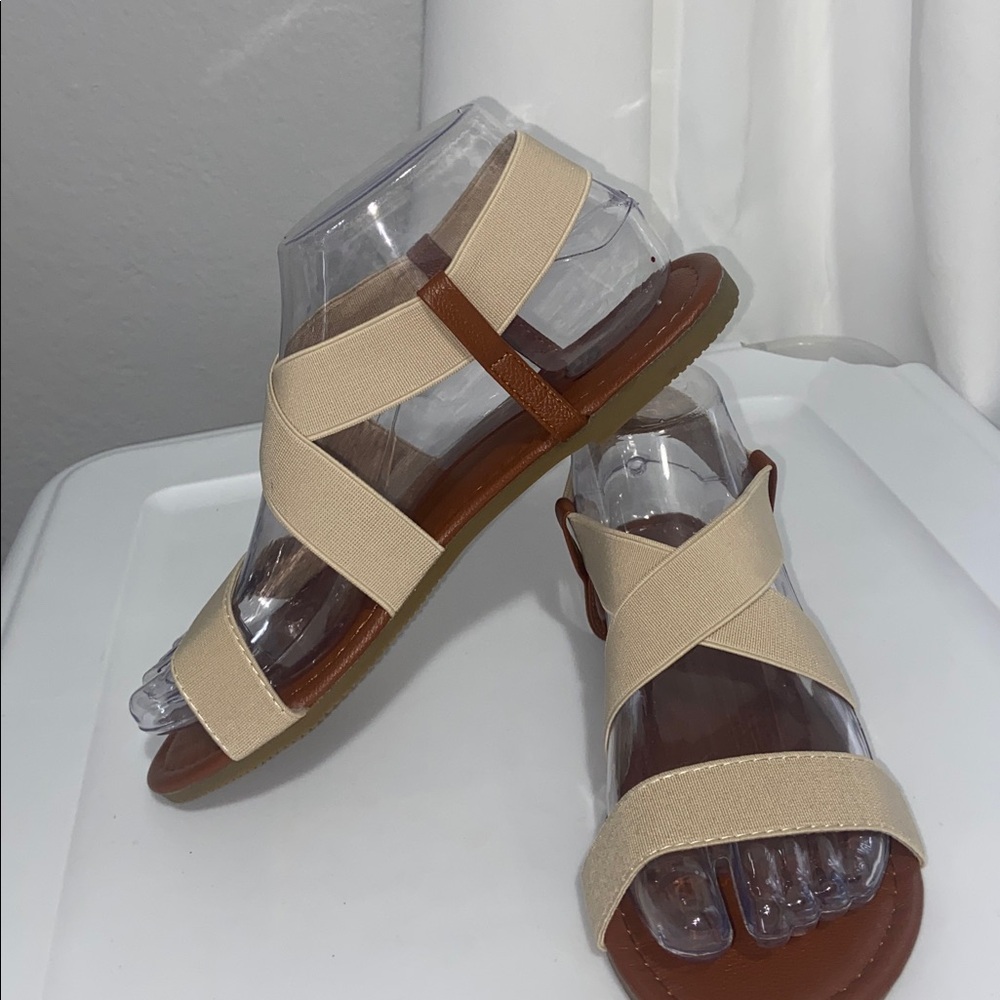 Elastic Strap sandal - Picture 3 of 5